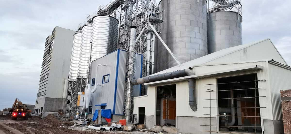 Bulk storage silo group raw material silo in Jilin Province