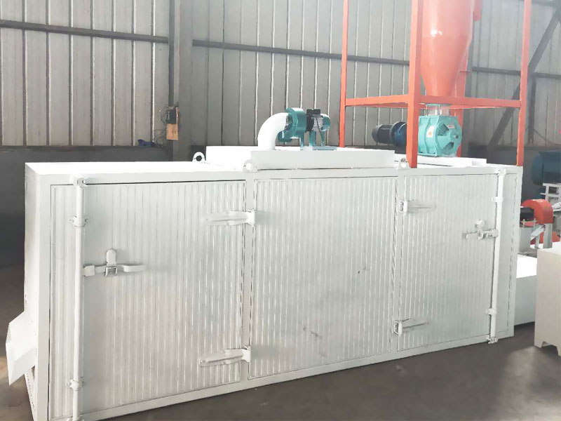 sinking fish feed plant