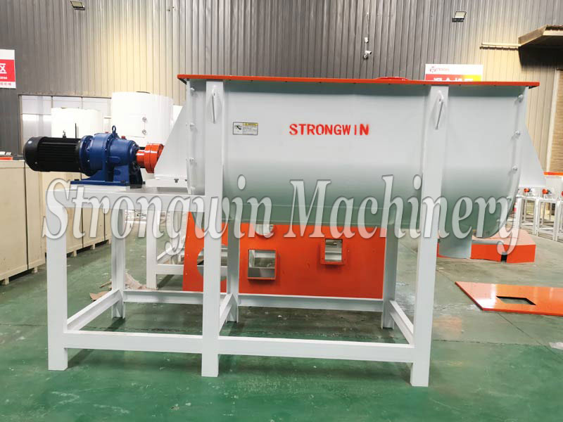 chicken feed mixing machine