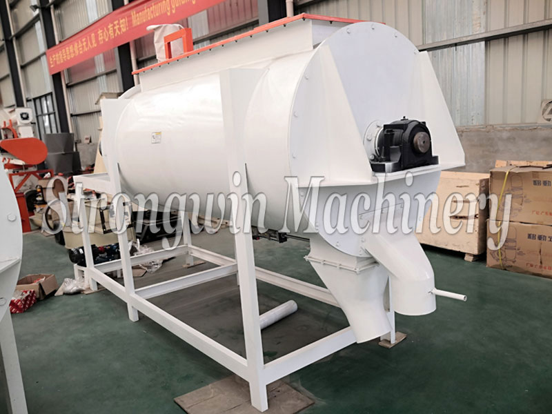 Poultry Feed Mixing Machine