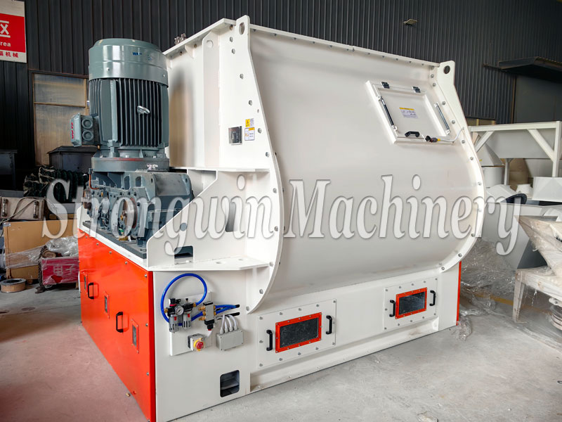 feed mixing machine