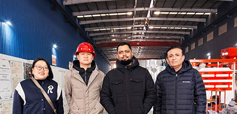 Customers from Sri Lanka visit our feed pellet machine factory