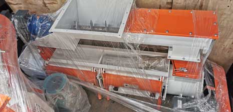 SZLH250 Poultry animal feed pellet line packing and shipping