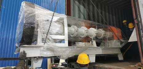 2t fish feed extruder line packing to India