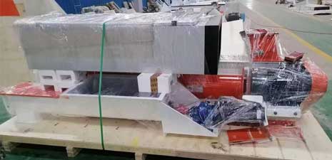 CPM model 5t/h ring die feed pellet machine packing to Vietnam