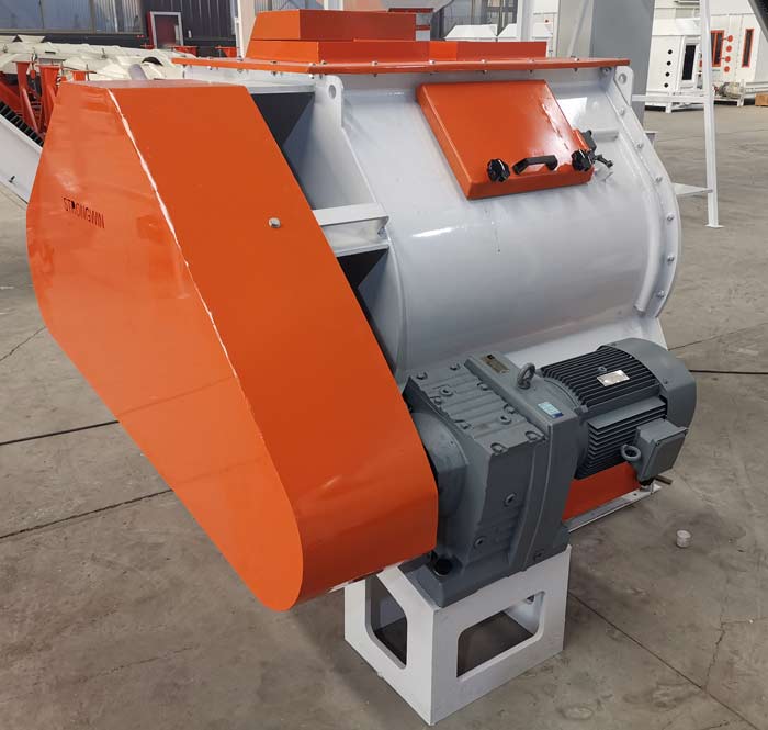 rabbit feed mixing machine