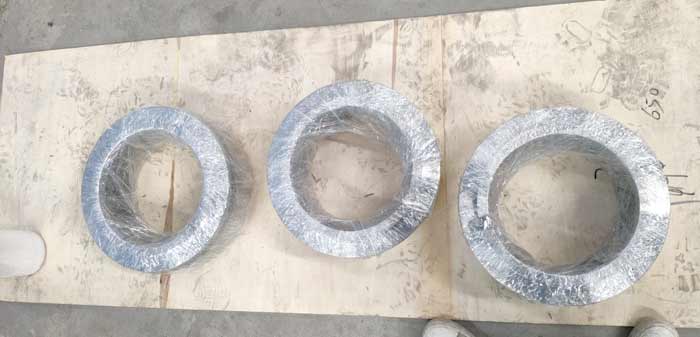 Customers ordered 3 sets Ring Mould of SZLH 250 pellet machine in Kuwait
