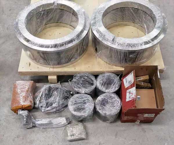 Customized spare parts of feed machinery have been sent to Ecuador
