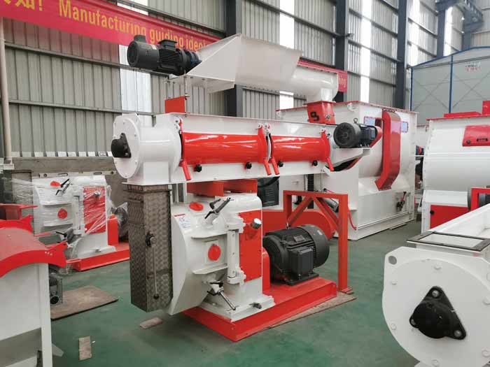 Animal feed pellet machine and feed mixer for Madagascar customers