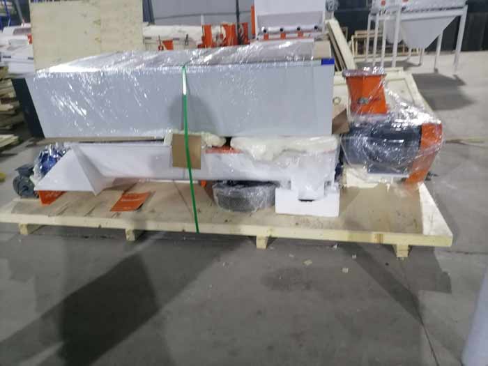 A customer in Pakistan ordered SZLH 320 feed pellet mill