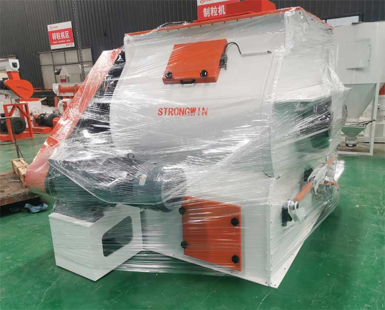 1T/H Double shaft animal feed mixer machine packing