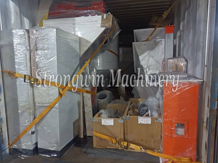 Animal feed mixer and packaging equipments packing and shipping to Mozambique