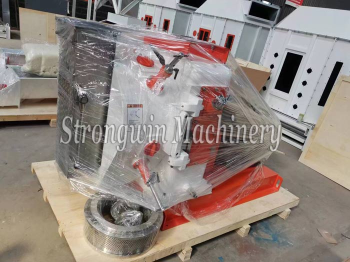 SZLH350 Feed Pellet Mill and Conveyor packing and shipping to Senegal