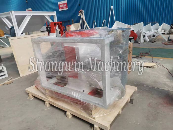 SZLH350 Feed Pellet Mill and Conveyor packing and shipping to Senegal