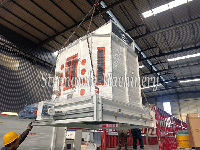 Counterflow cooler, conveyors and packaging machine packing and shipping to Hubei Province