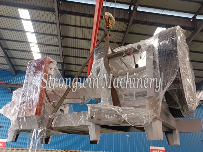 SZLH250 feed pellet machine and DGP160 fish feed extruder packing and shipping to Ecuador