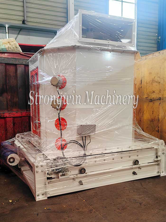 SZLH420 Ruminant Dry Grass Pellet Production Plant packing and shipping to Xinjiang Province, China