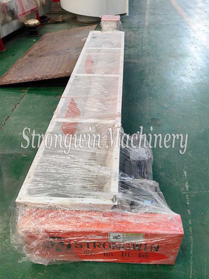 Packing in progress — 55KW Animal Feed Crushing System Machines are on its way to Peru