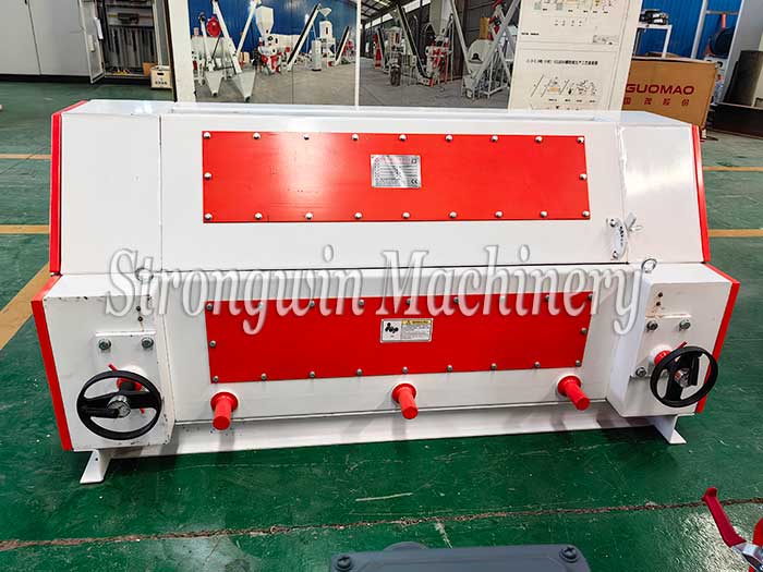 Packing in progress — 55KW Animal Feed Crushing System Machines are on its way to Peru