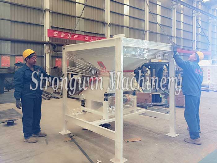 Packing in progress — SZLH320 Animal Feed Pellet Plant Equipments are on its way to Peru